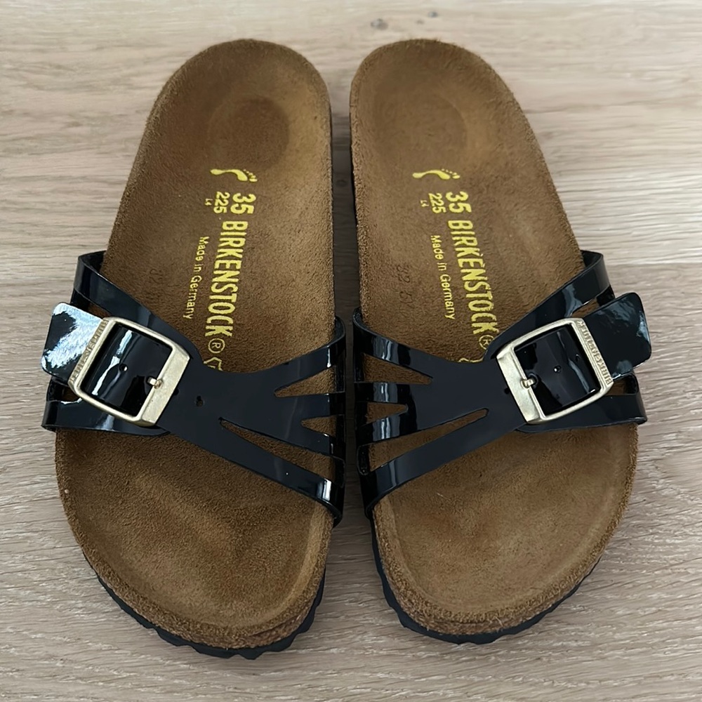 NWT Birkenstock Granada in black patient leather size 35